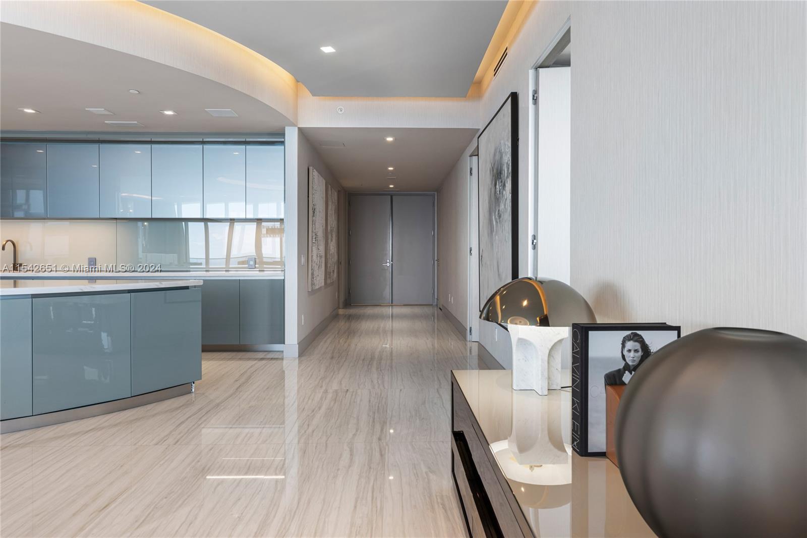 18975 COLLINS CONDO - Residential