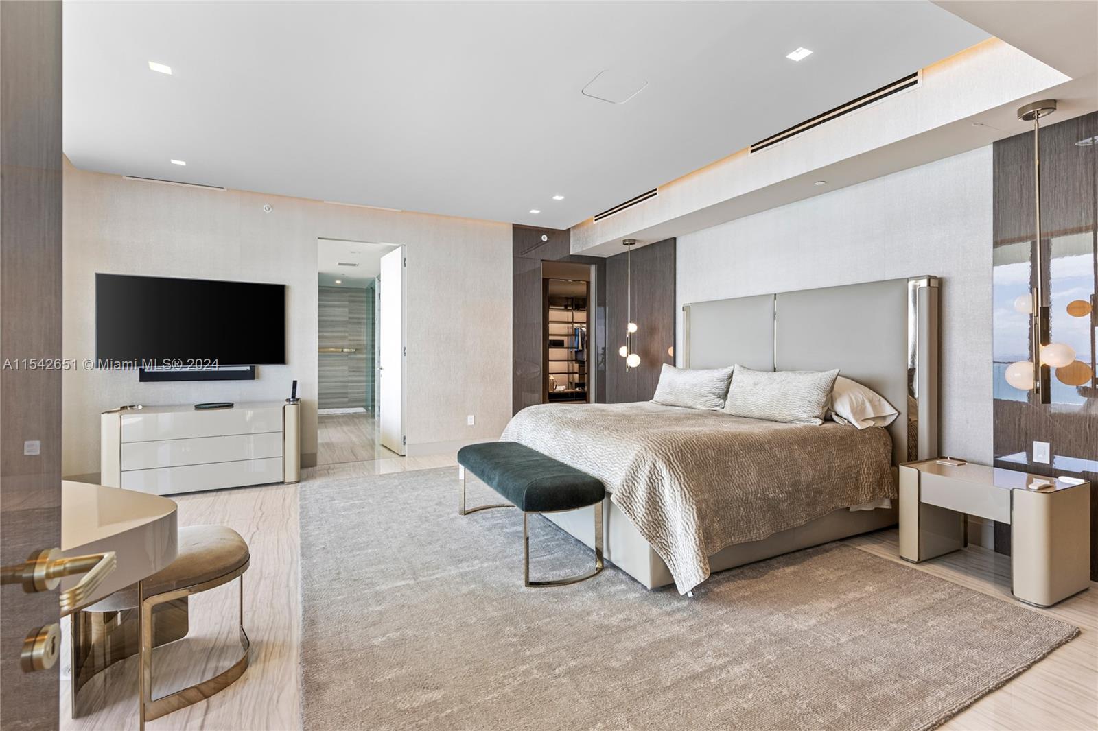 18975 COLLINS CONDO - Residential