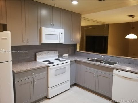 Photo of 6985 NW 29th Ln, Fort Lauderdale, FL 33309 (MLS # A11915965)