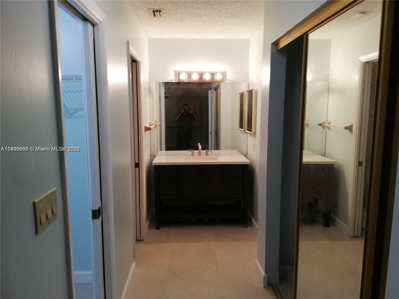 PALM-AIRE VILLAGE 3RD SEC - Residential