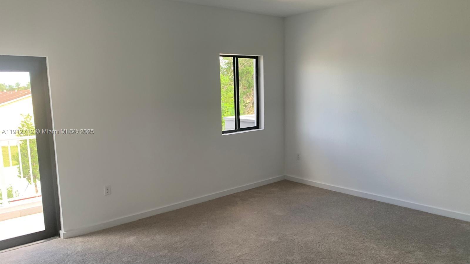 SOUTH KENDALL TOWNHOMES - Residential Lease