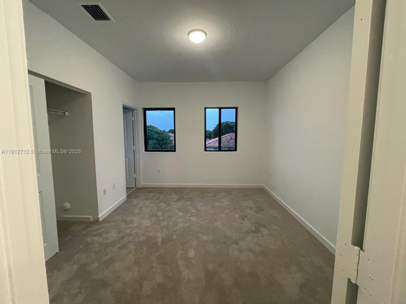 SOUTH KENDALL TOWNHOMES - Residential Lease