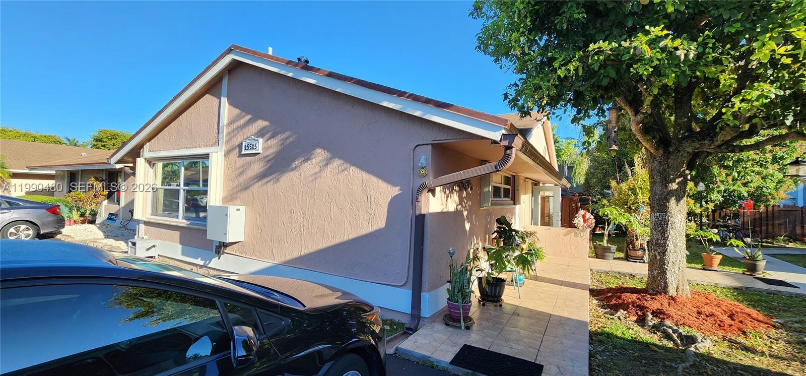 KENDALAIRE VILLAS CONDO - Residential