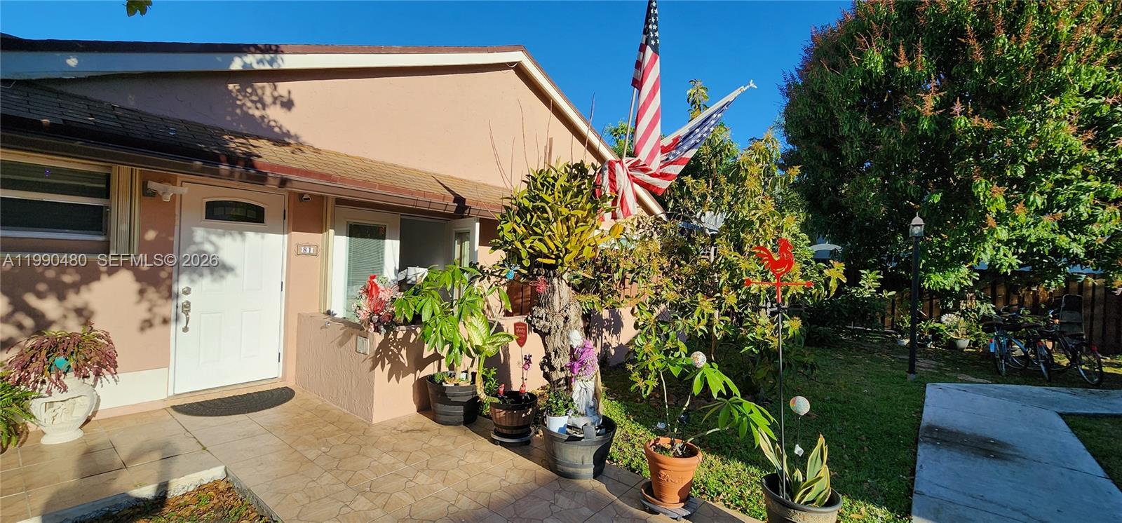 KENDALAIRE VILLAS CONDO - Residential