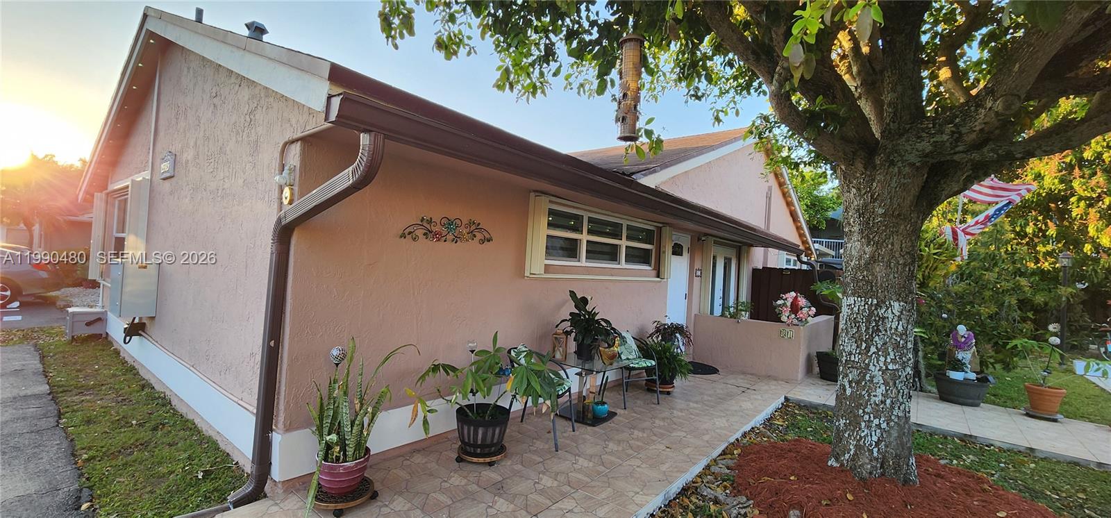 KENDALAIRE VILLAS CONDO - Residential