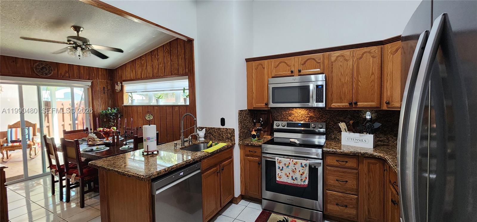 KENDALAIRE VILLAS CONDO - Residential