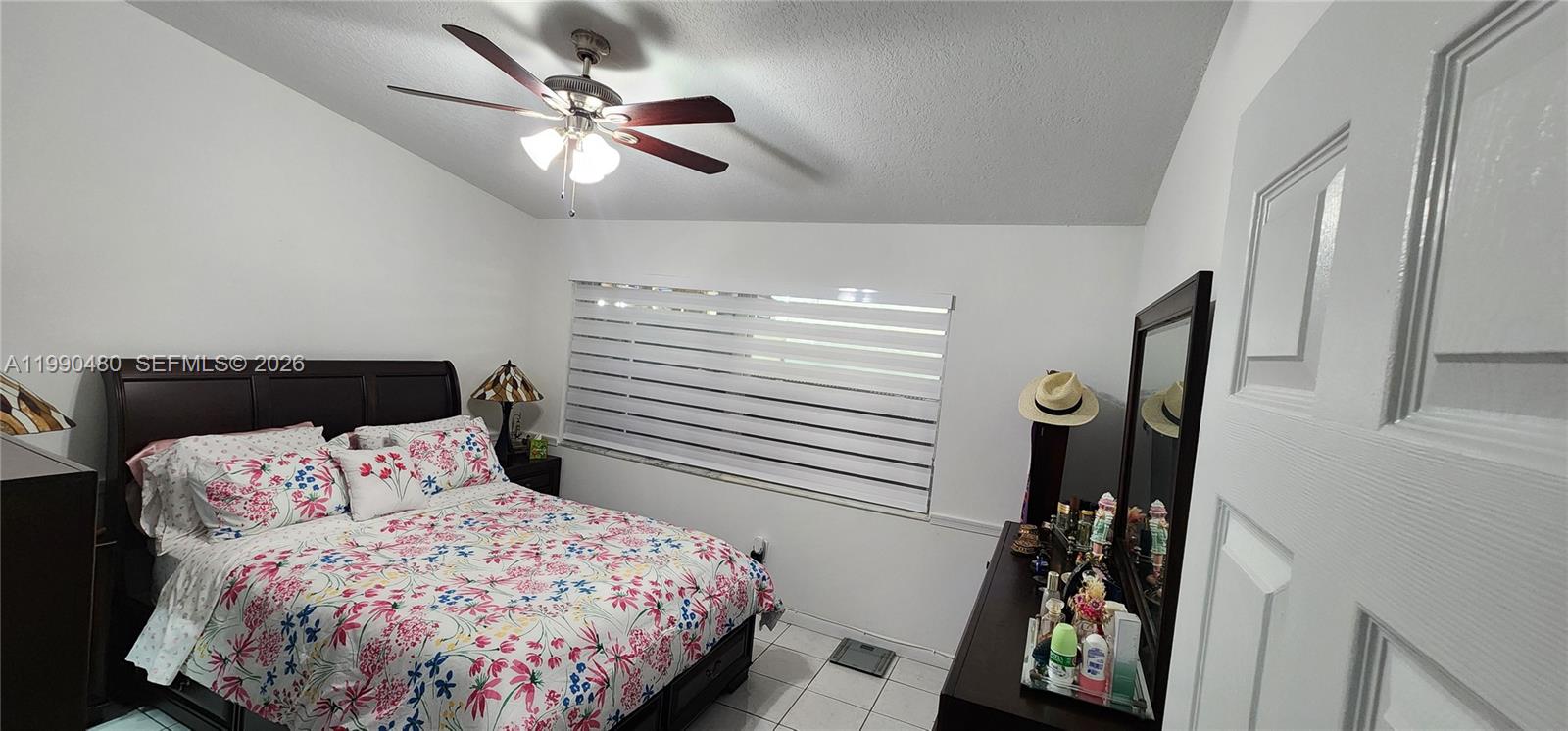 KENDALAIRE VILLAS CONDO - Residential