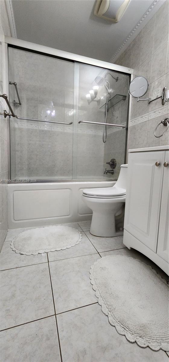 KENDALAIRE VILLAS CONDO - Residential