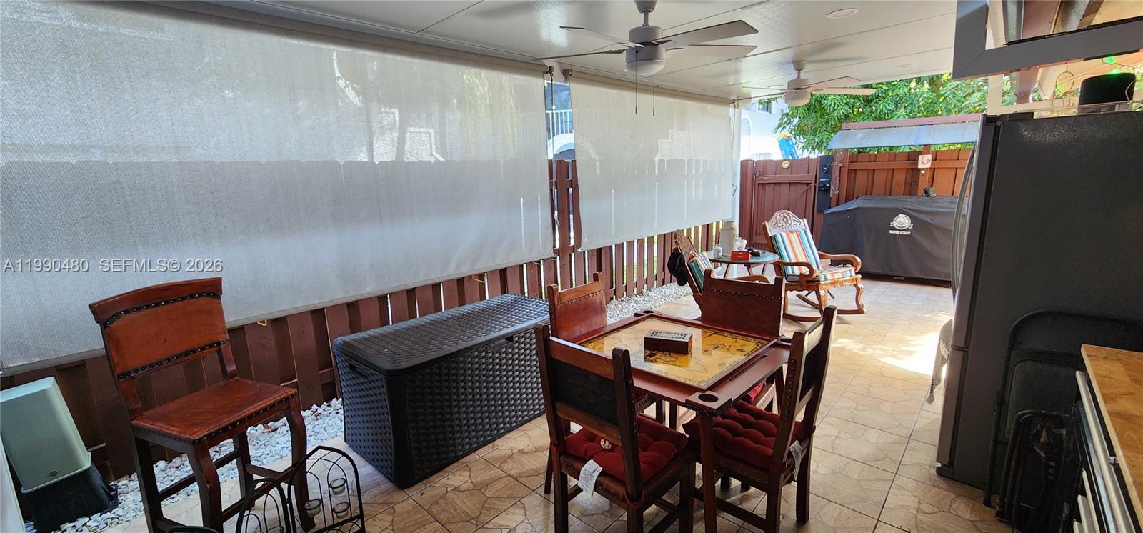 KENDALAIRE VILLAS CONDO - Residential