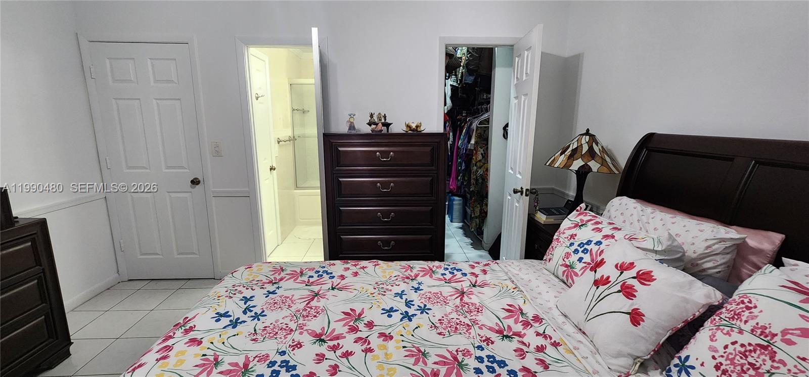 KENDALAIRE VILLAS CONDO - Residential