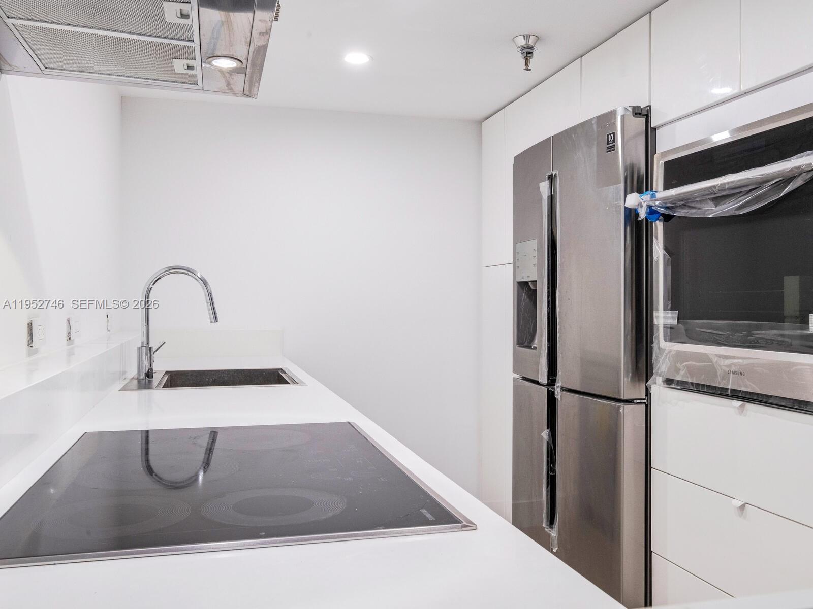 WATERVIEW CONDO - Residential