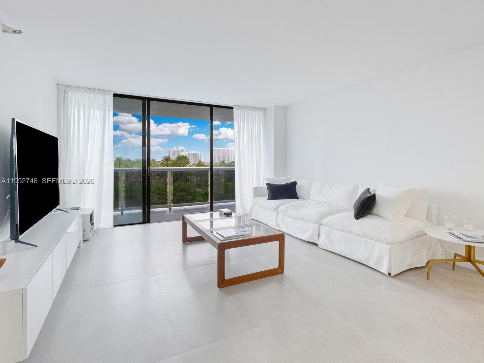 20505 E Country Club Dr 531