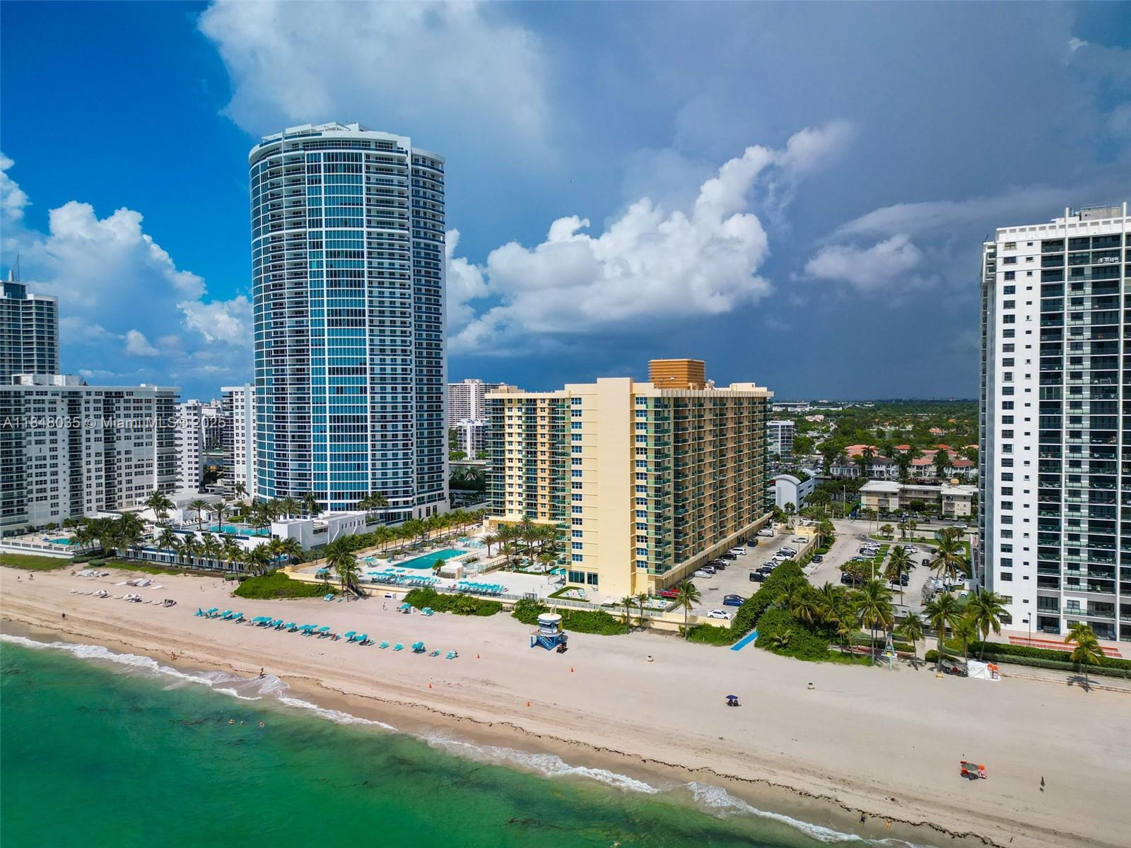 WAVE CONDOMINIMUM - Residential Lease