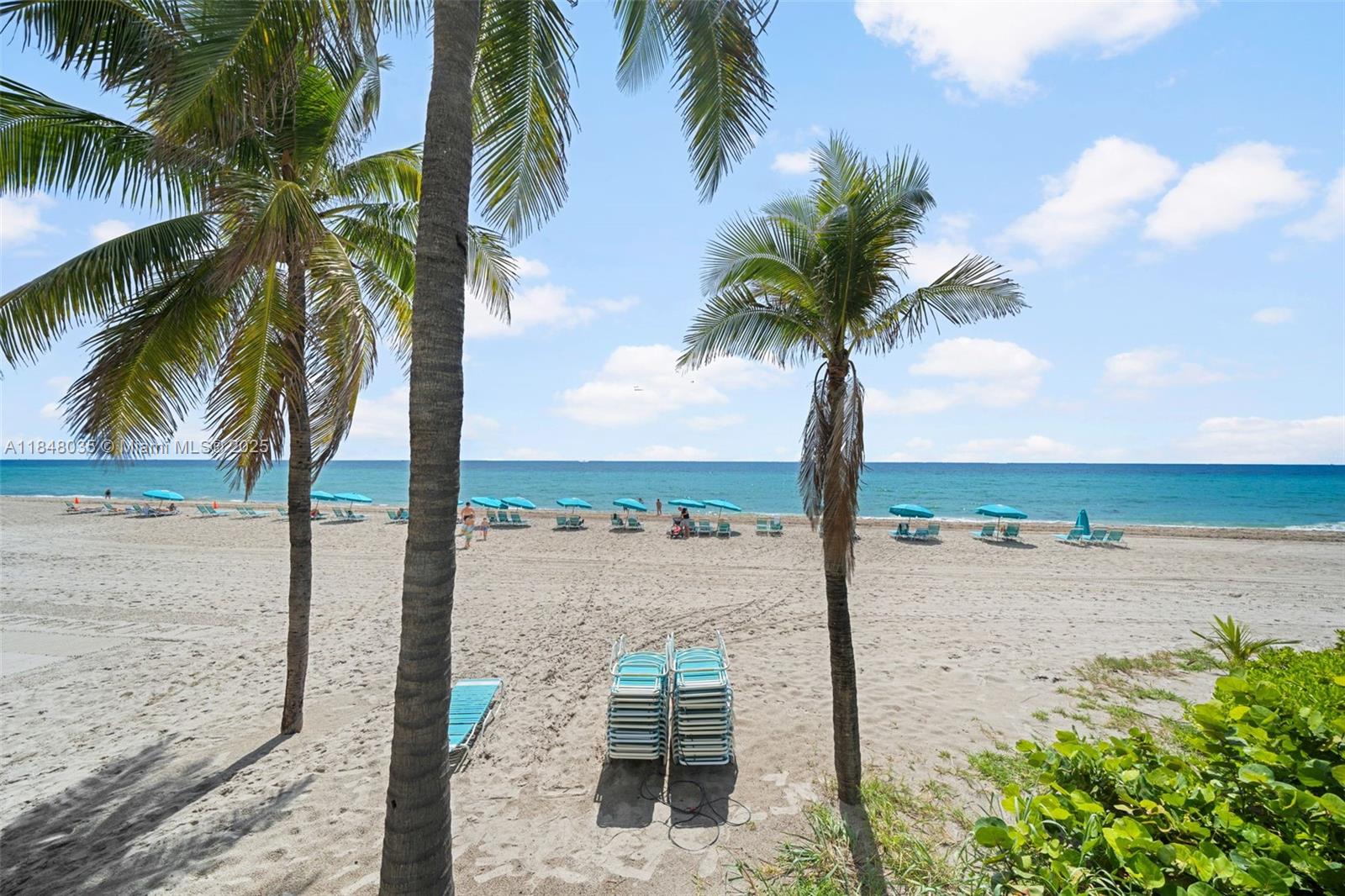 WAVE CONDOMINIMUM - Residential Lease