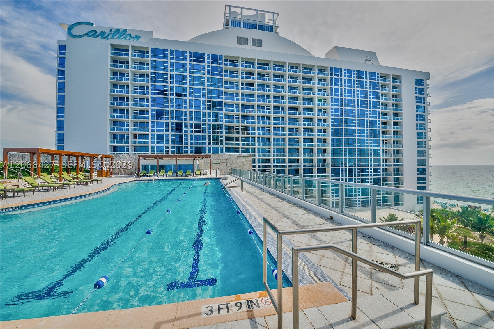 6899 Collins Ave 702