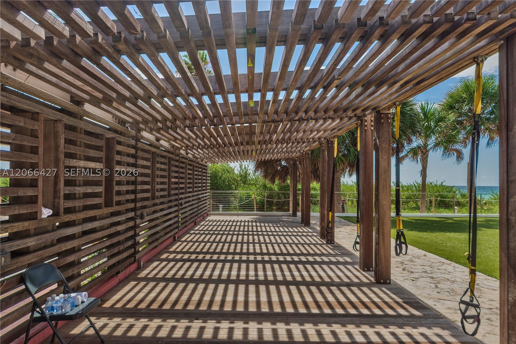 6899 Collins Ave 702
