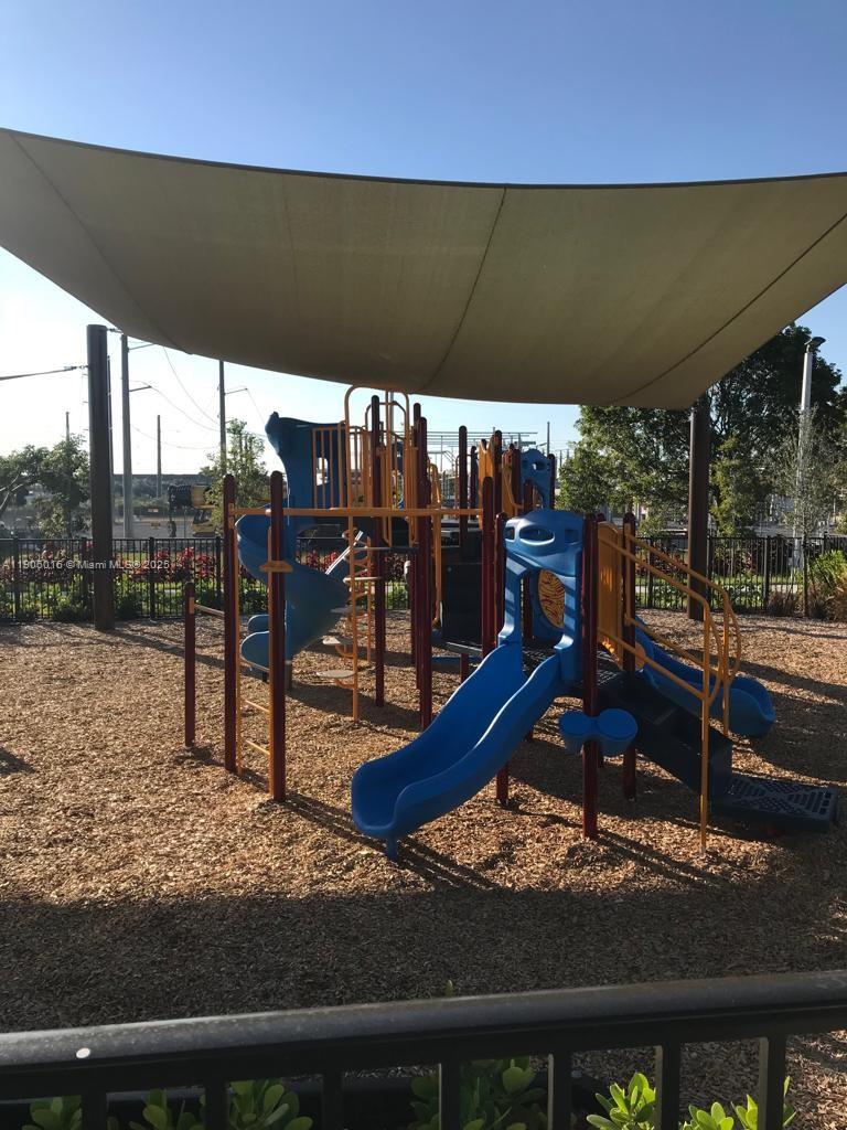 ST MAARTEN AT GRAND BAY C - Residential