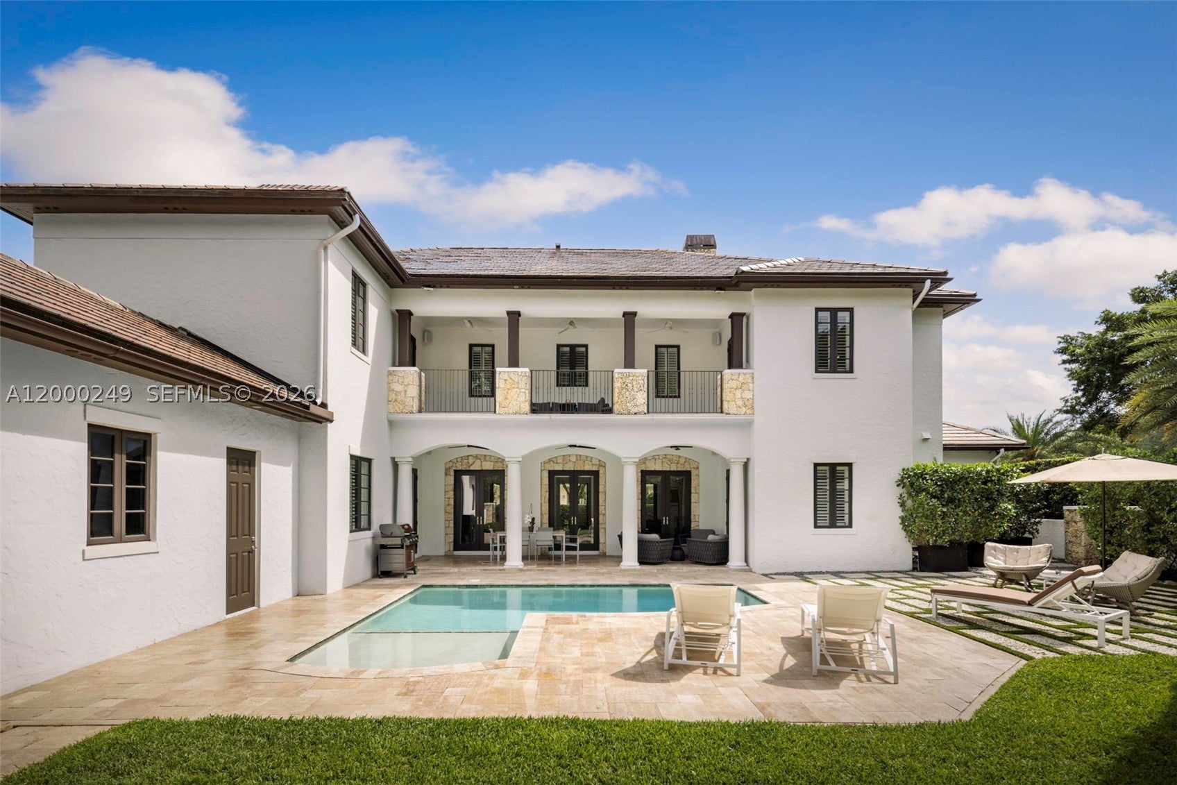 475 Amalfi Ave