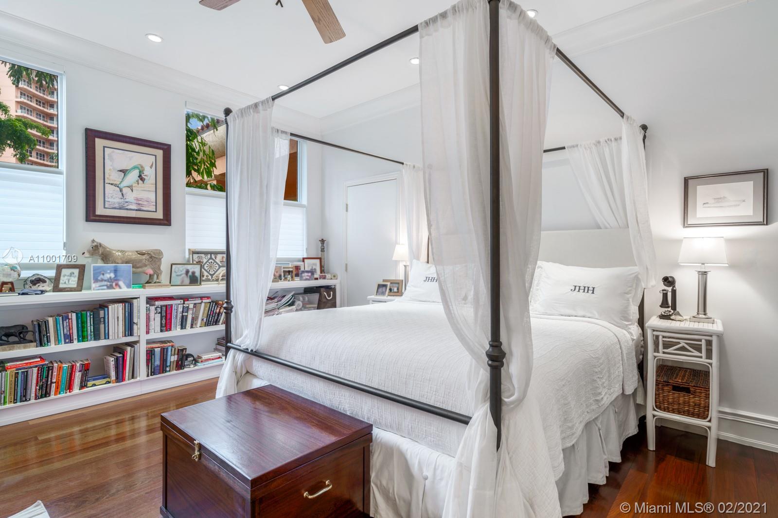 THE GABLES CONDO - Residential