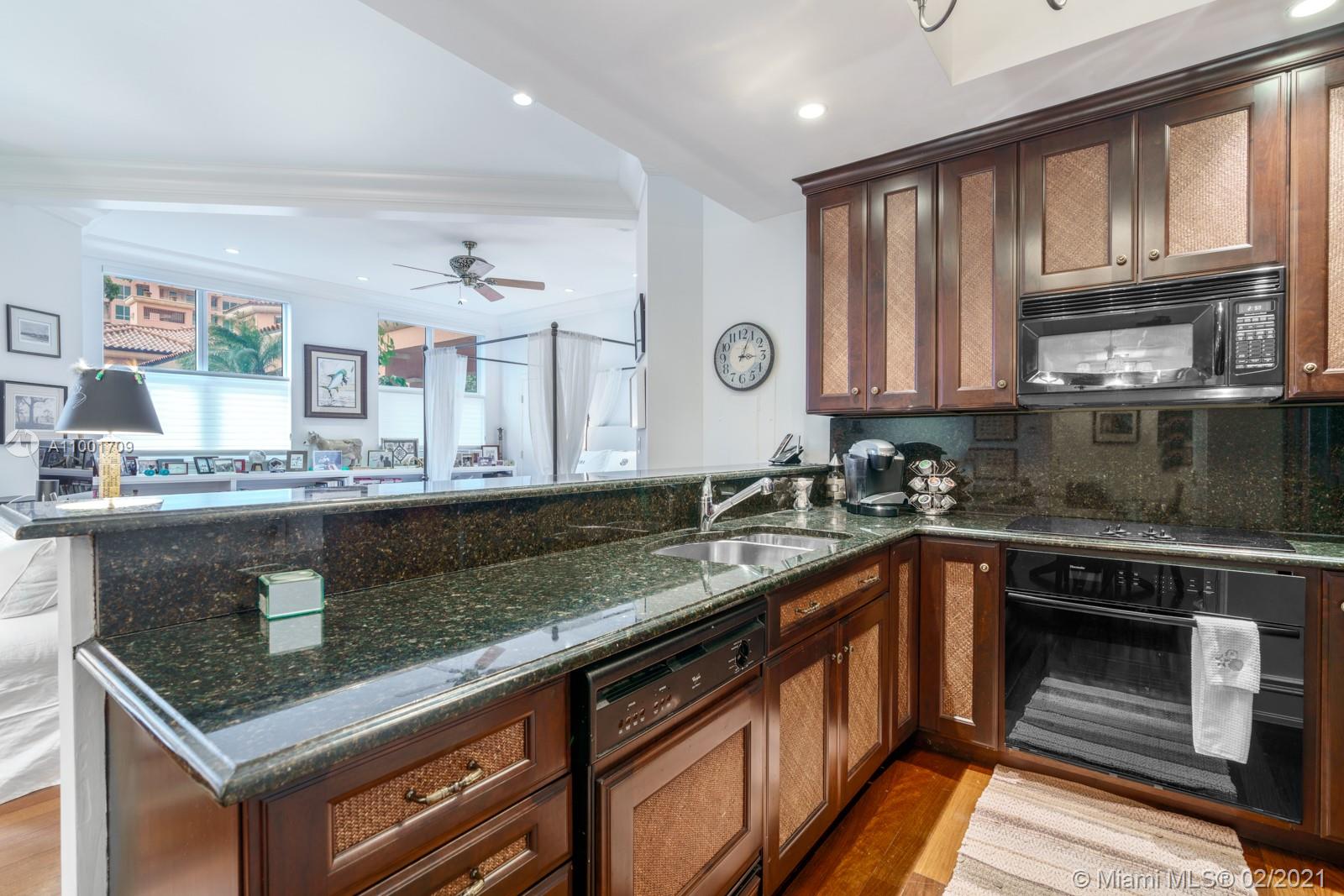 THE GABLES CONDO - Residential