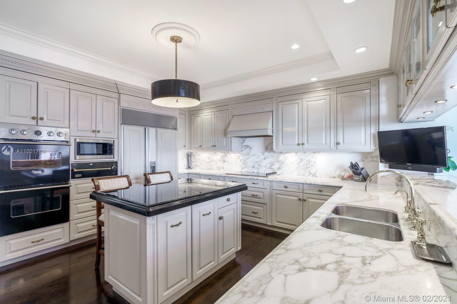 THE GABLES CONDO - Residential