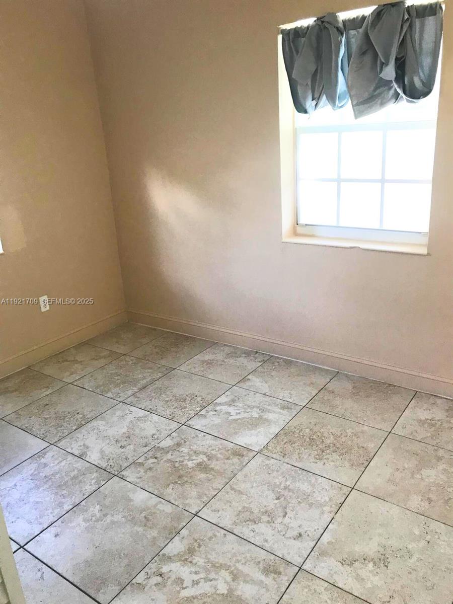 POMPANO BEACH HIGHLANDS 4 - Residential