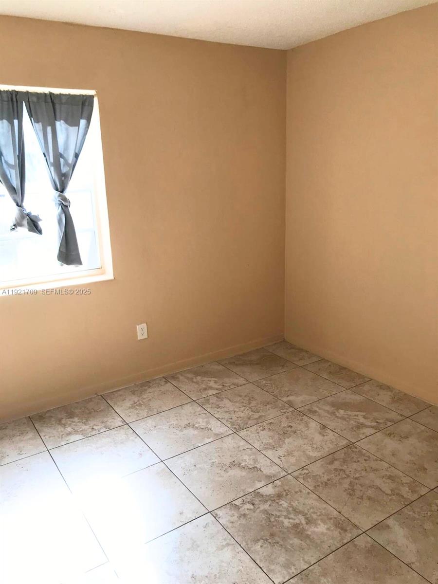 POMPANO BEACH HIGHLANDS 4 - Residential