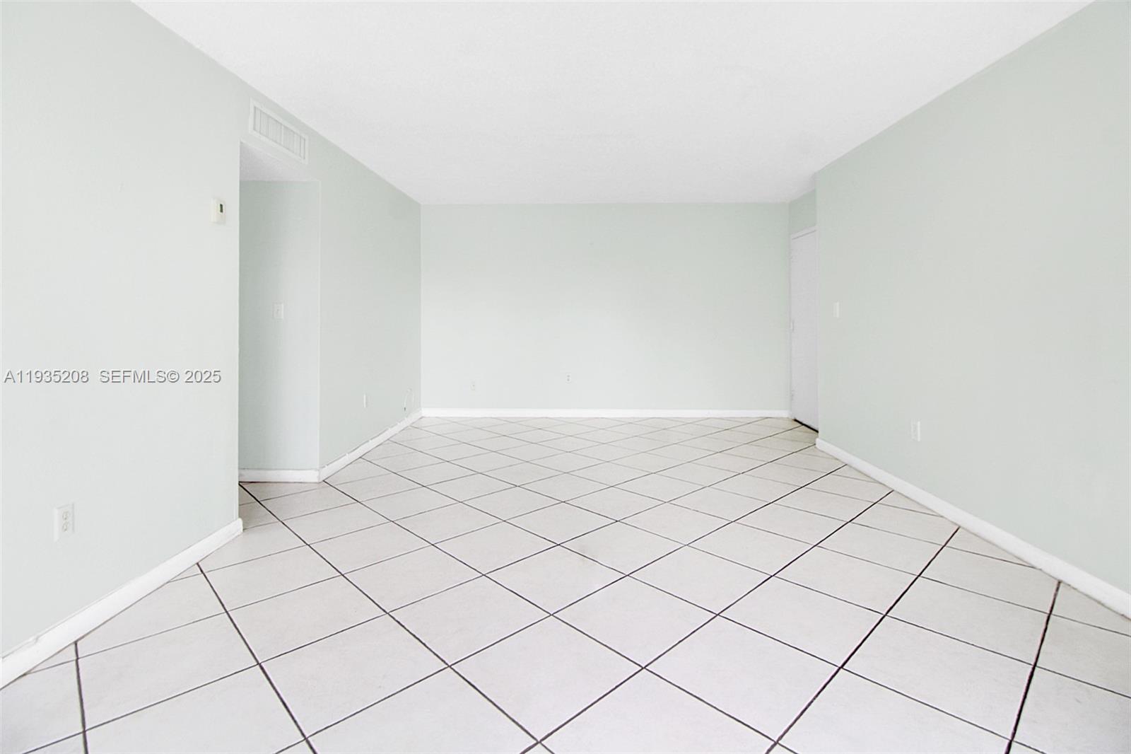 THE FOUNTAINS AT FONTAINE - Residential