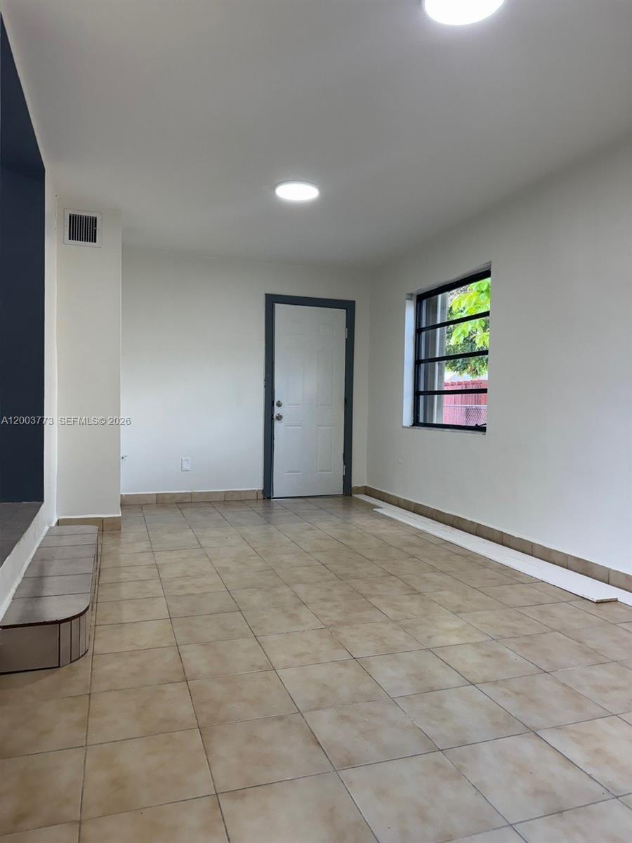 FLAGLER GARDENS - Residential