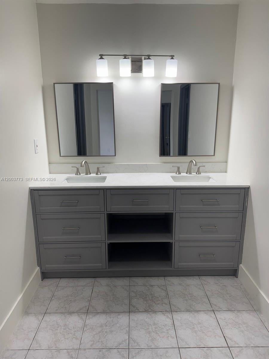 FLAGLER GARDENS - Residential