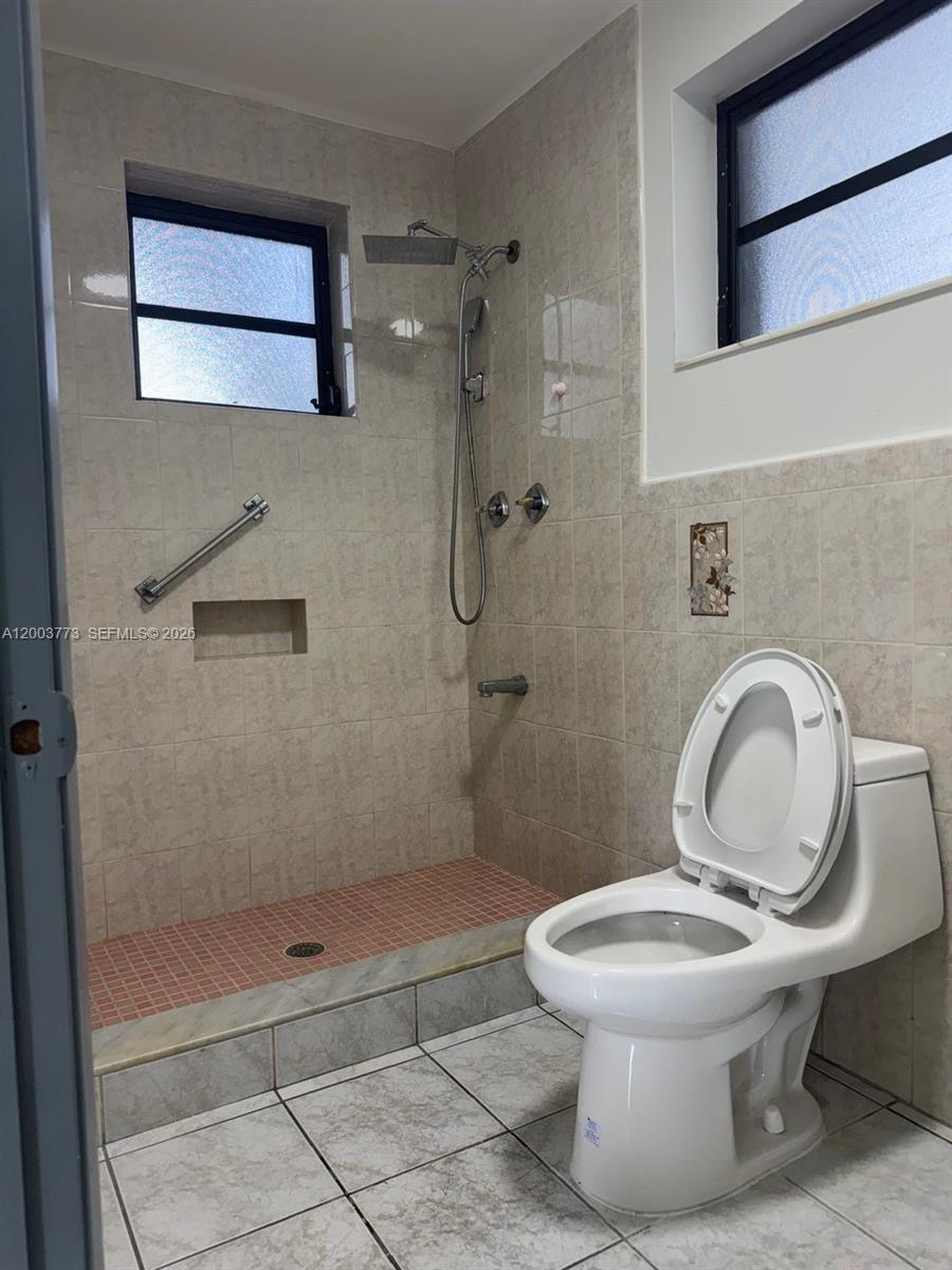 FLAGLER GARDENS - Residential