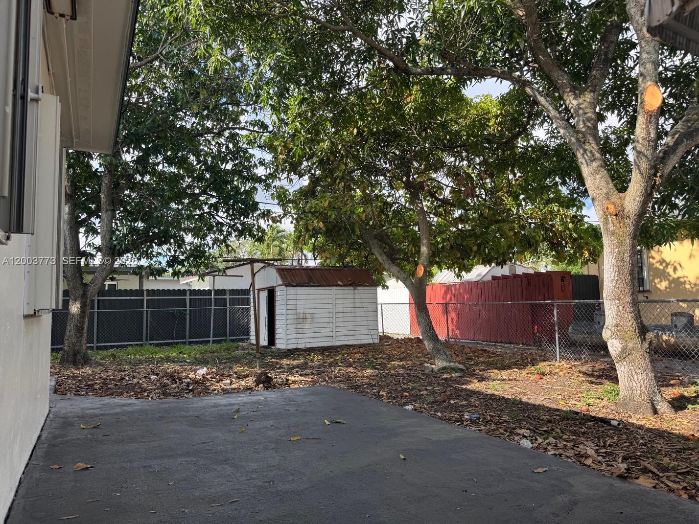 FLAGLER GARDENS - Residential