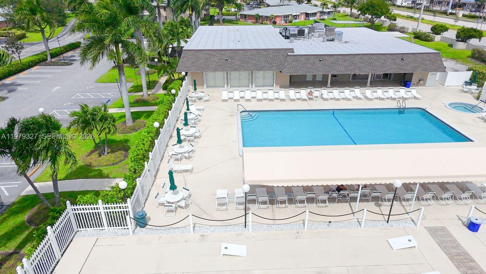 PINES OF DELRAY NORTH CON - Residential