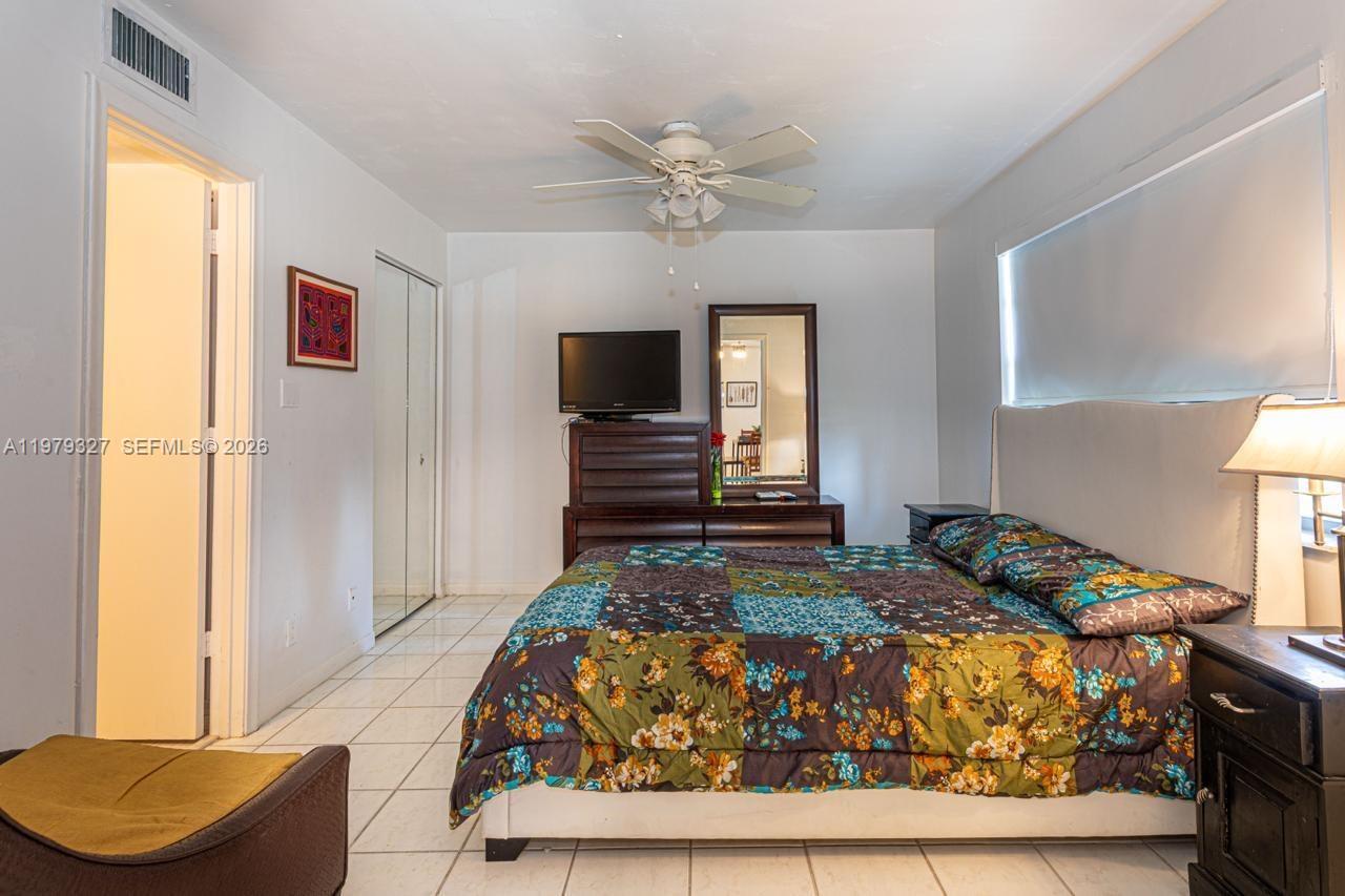 PINES OF DELRAY NORTH CON - Residential