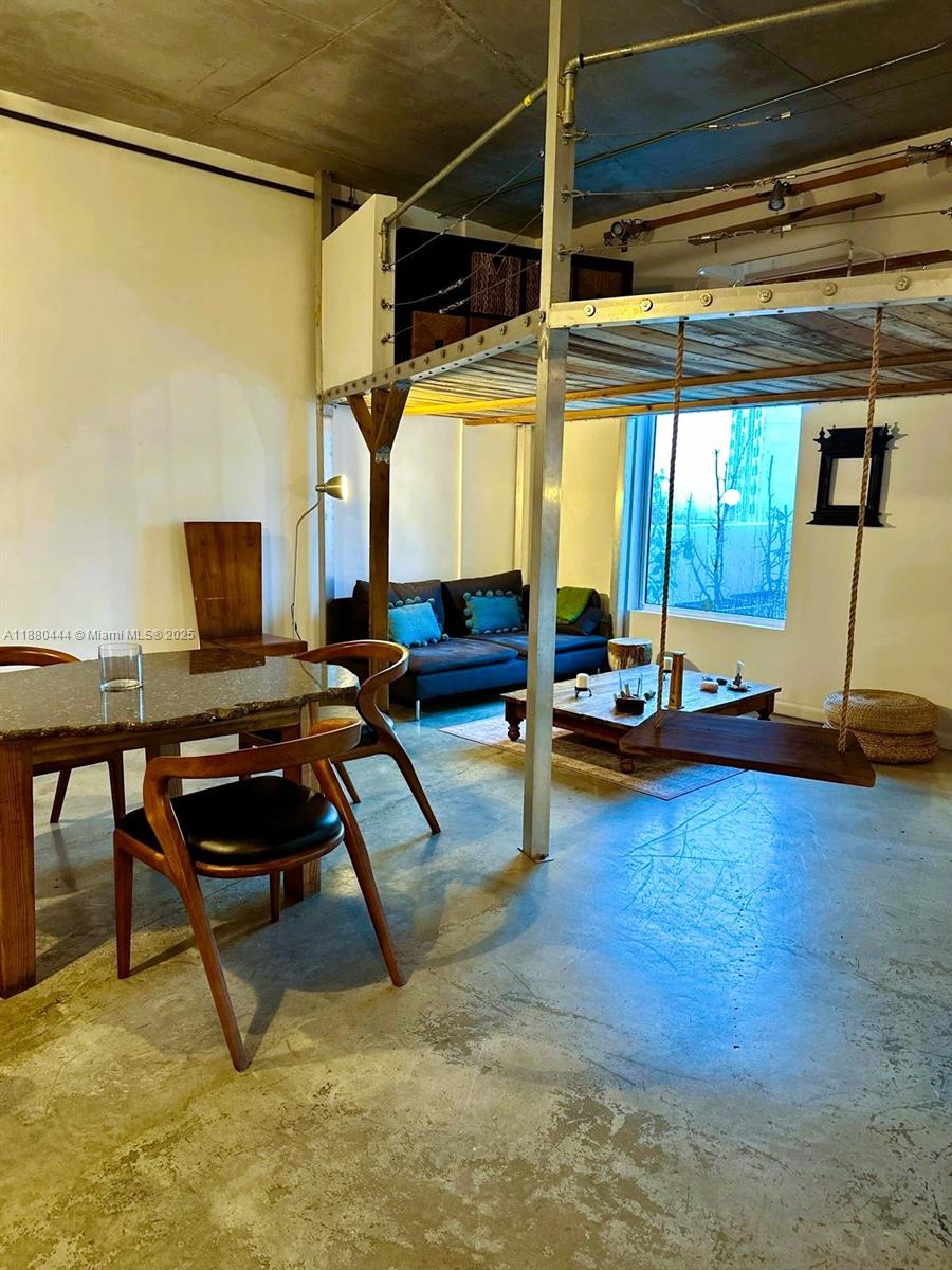 NEO CONDO - Residential