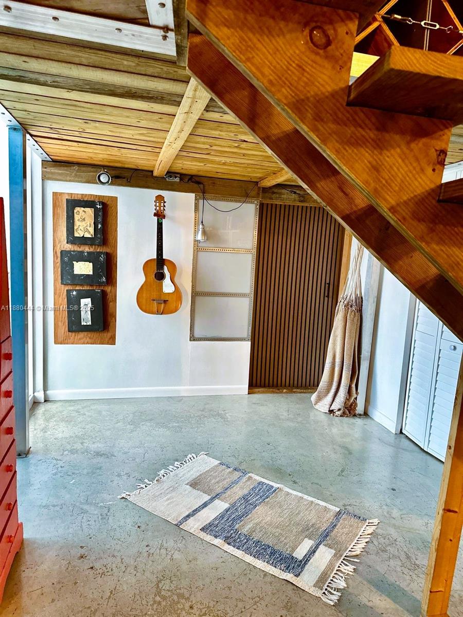 NEO CONDO - Residential