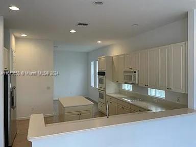 Photo 5 of 16 of 2213 SW Newport Isles Blvd house