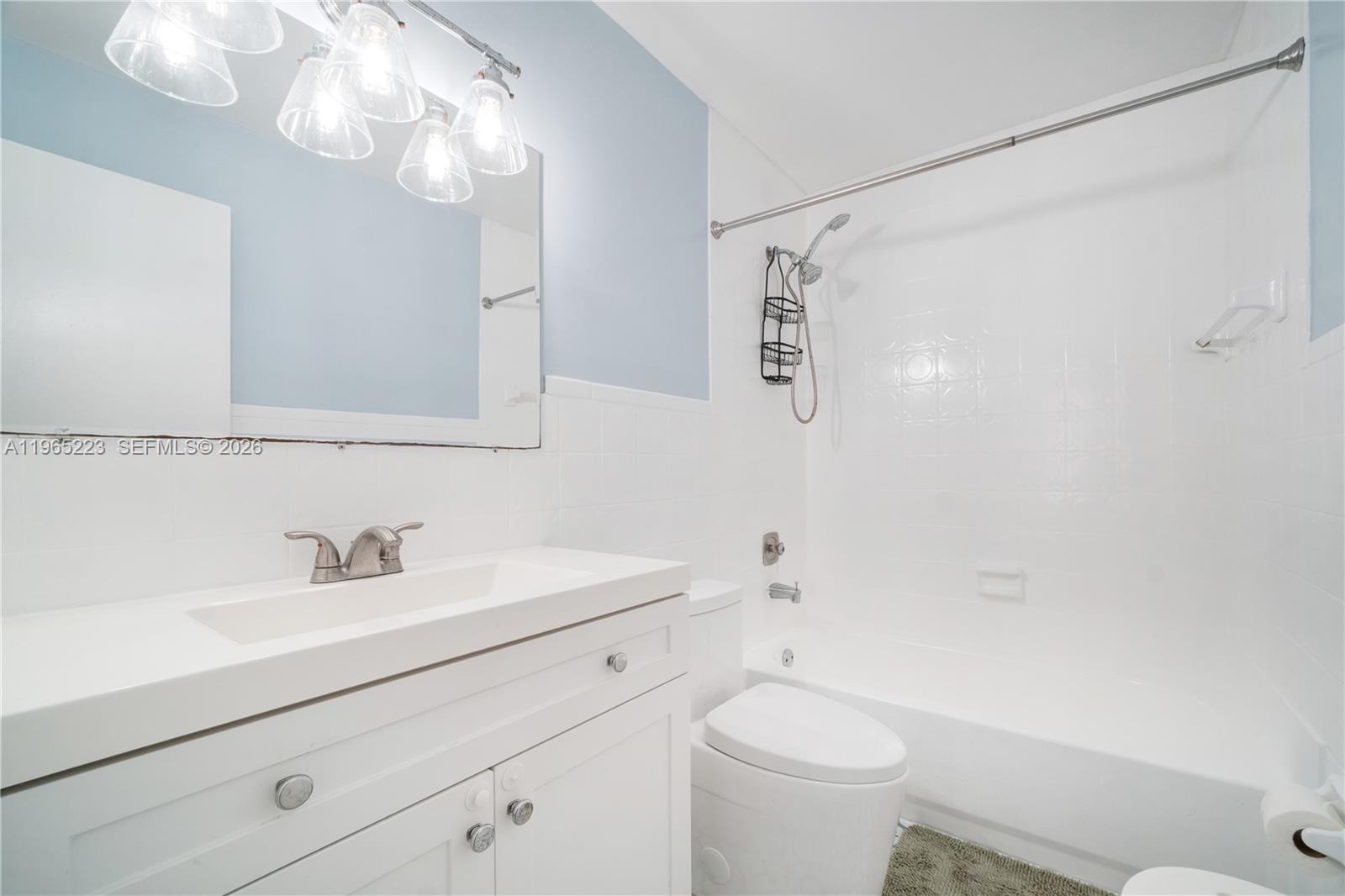 THE MAJORCAS CONDO - Residential