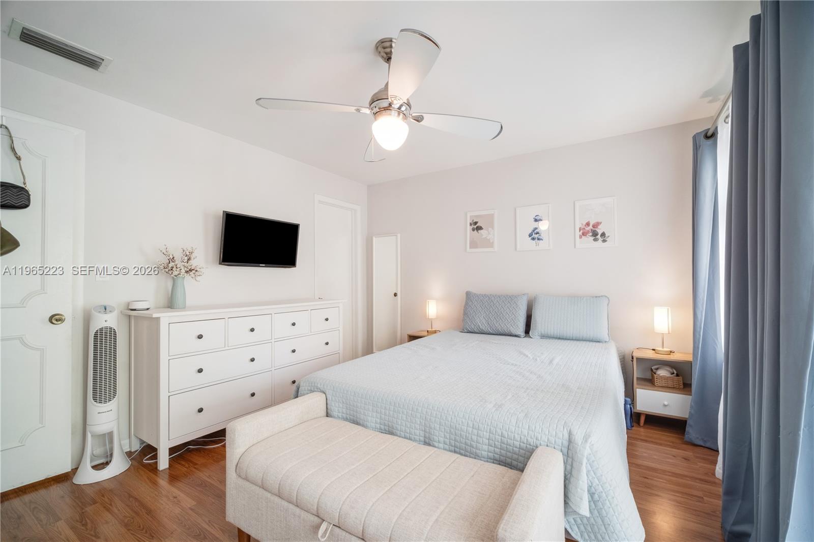 THE MAJORCAS CONDO - Residential