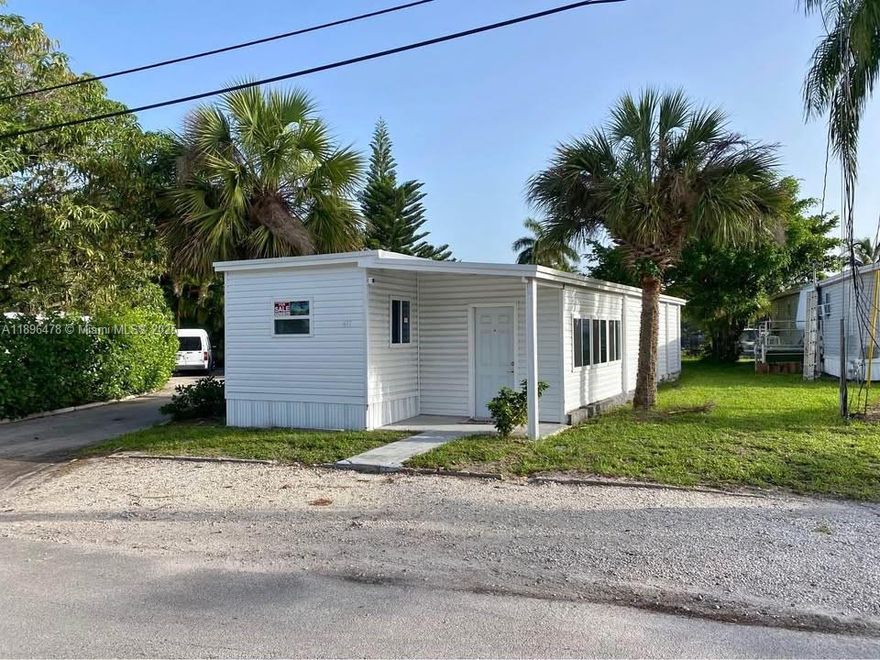 Great manufactured home that was renovated within the 2 years. Property has been well taken care of by current owner. Newer appliances including stainless steel refrigerator and washer/dryer . Excellent location within 3 minutes of 95 and 15 minutes from closest beach. The community includes a swimming pool and canal as well. 

Monthly lot fee is $800 and will increase to $840 on Jan 1, 2026. Limit of 2 cars per home. Buyer must be 50+ years old and any other resident must be at least 14 years old.