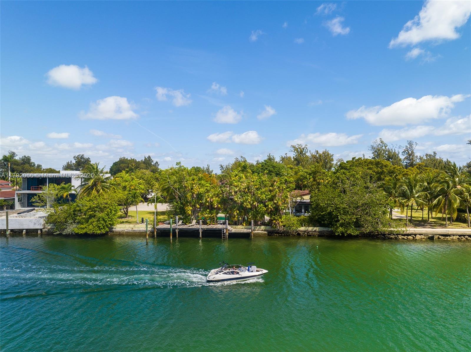 900 S Shore Dr