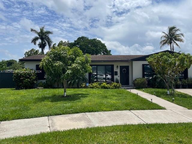 Beautiful fully furnished 4/2 located within a cul-de-sac in Palmetto Bay. With this rental, you'll also receive the
added convenience of monthly lawn maintenance. The outside features huge backyard with a lot size of over
16,000 square feet with lush landscaping, avocado and mango trees. Property has beautiful landscaping in both
front and back of the home. Don't miss the chance to make this beautiful home yours! **Storage shed in the
backyard is not part of the rental.**