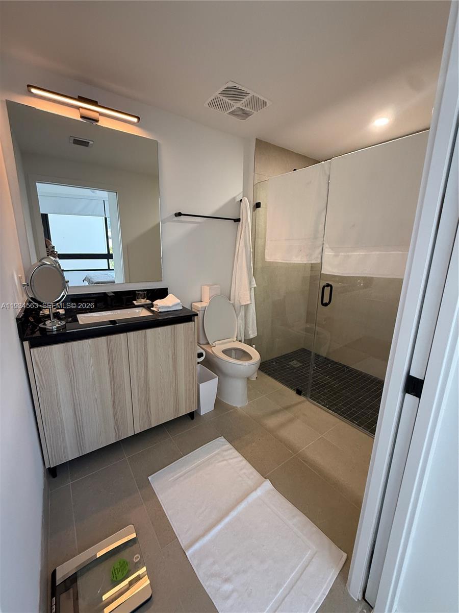 225 DISCTRICT - Residential