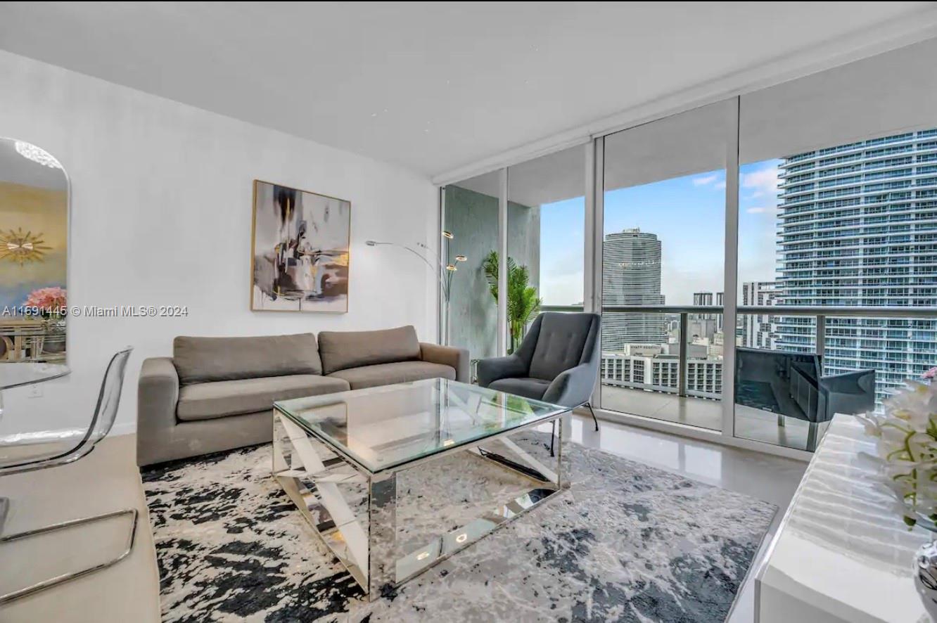 ICON BRICKELL CONDO NO 3 - Residential