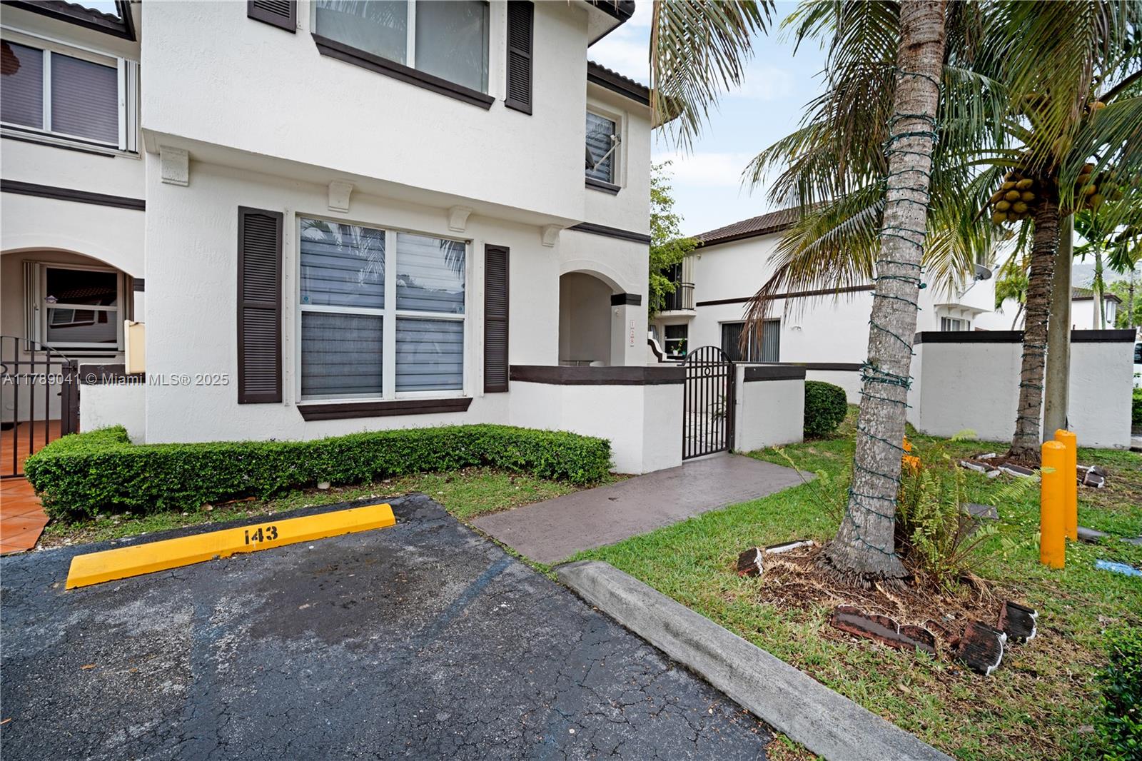 8565 SW 152nd Ave 128