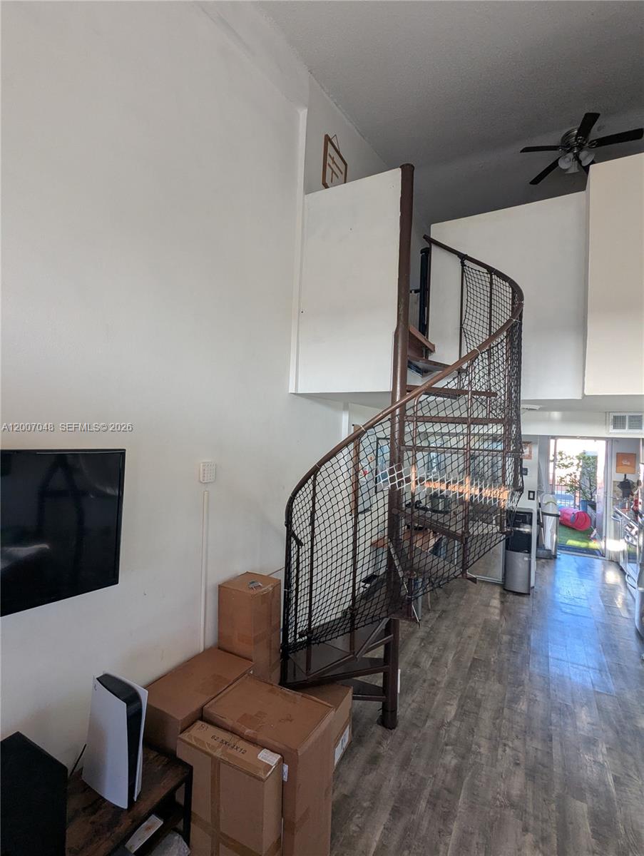 4121 NW 26th St T16