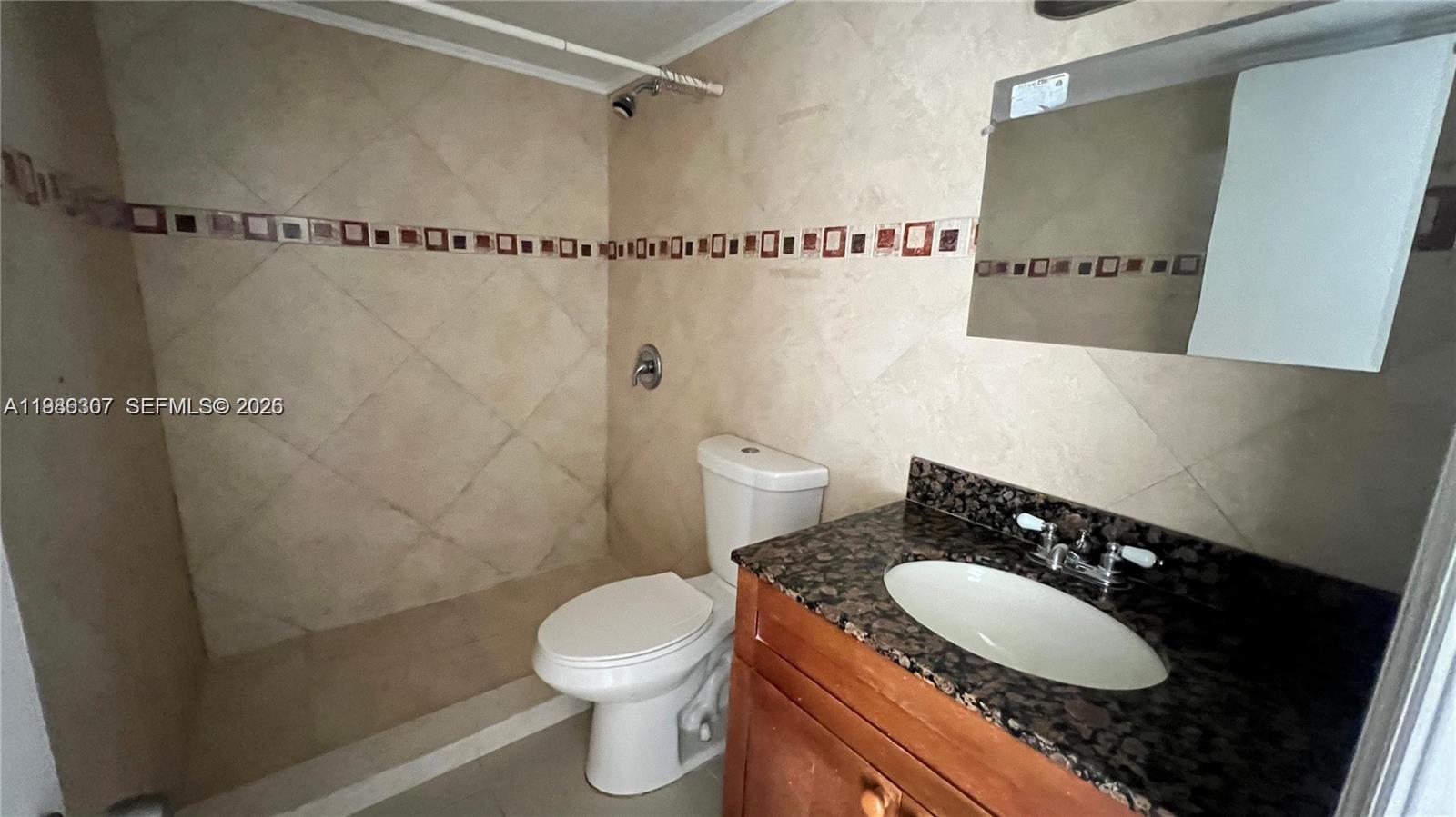 MONTECARLO CONDO - Residential Lease