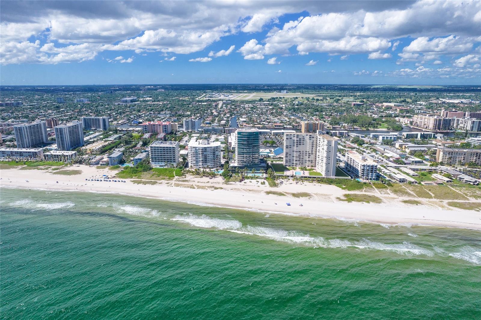 SABBIA BEACH CONDO - Residential