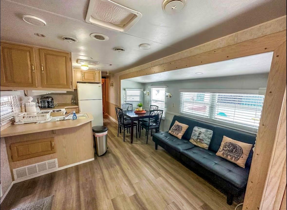 CALUSA CAMPGROUND - Residential