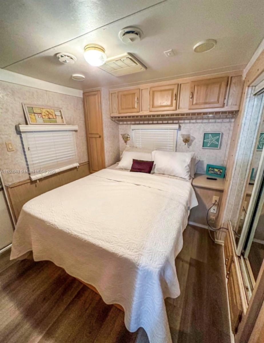 CALUSA CAMPGROUND - Residential